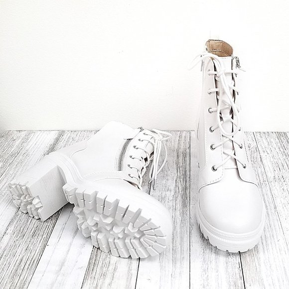 New White Combat Lace Up Lug Ankle Boots Booties - Picture 4 of 5
